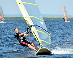 Surfing ved Vesterhavet - Esmark