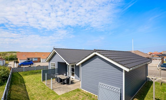 Klik her og se sommerhuset F4410 på Vinbjergvej 9, Hvide Sande