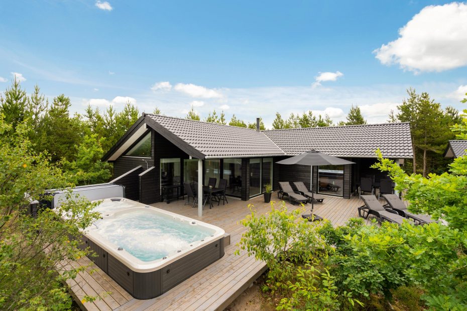 Ferienhaus mit Sauna Schwimmspa mit - Esmark