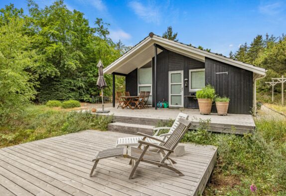 Charmerende feriehus med sauna til 5 personer – i Henneby