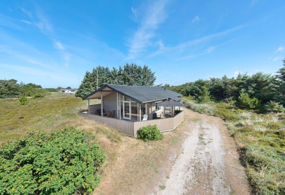 Lyst og venligt feriehus i Grærup med strandnær beliggenhed