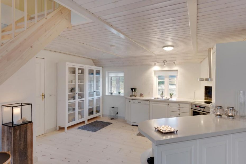 Stilvolles Ferienhaus mit Außenwhirlpool und Billard - Esmark