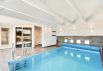 Luksuriøst poolhus til 10 personer i Blåvand med udendørs spabad (billede 2)