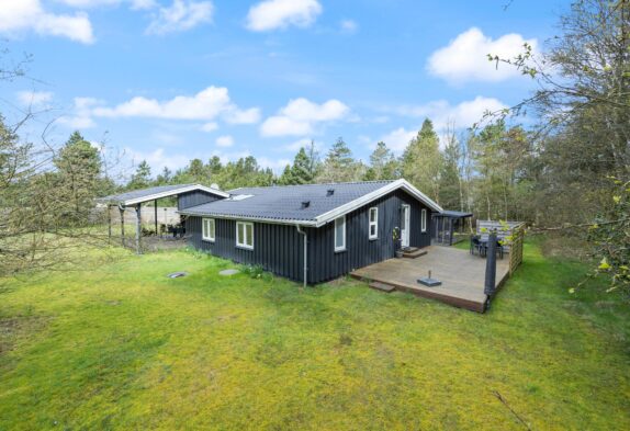 Lyst og hyggeligt feriehus med spa i Blåvand