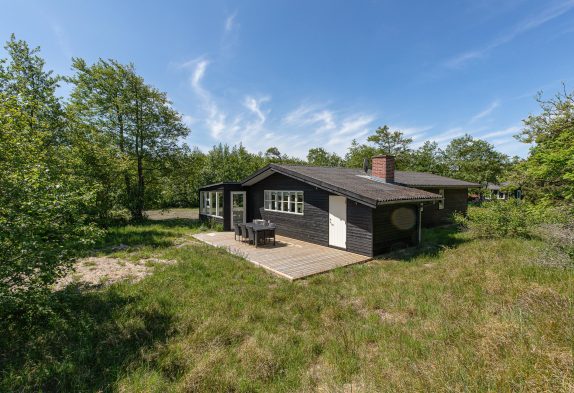 Renoviertes Sommerhaus mit Wintergarten in Fanø Bad für 6 Personen