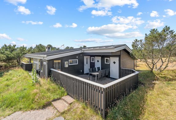 Feriehus med sauna i naturskønne omgivelser i Rindby