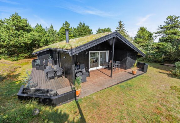 Schönes Ferienhaus mit Sauna und Spa in Bolilmark auf Rømø