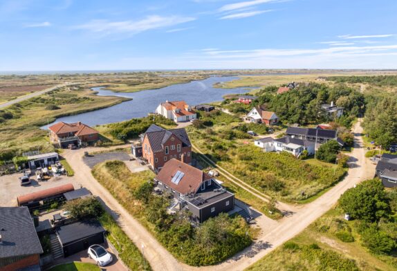 Sommerhus med spa og sauna til 8 personer