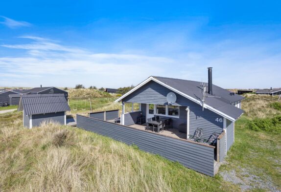 Helles Ferienhaus in Dänemark, nah am Meer & den Dünen