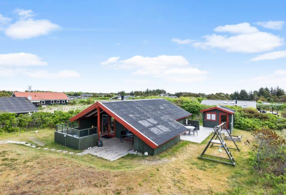 Kleines, renoviertes Ferienhaus im schönen Bjerregård für Vier