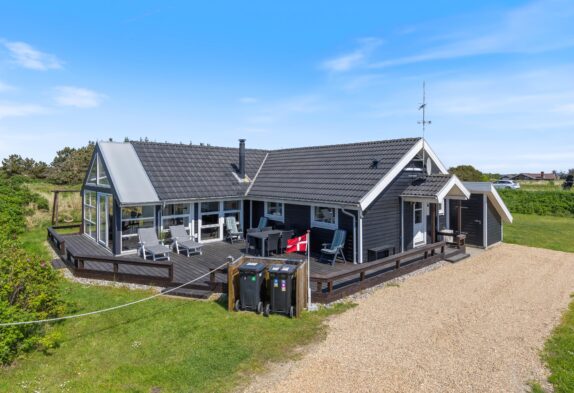 Gemütliches Ferienhaus mit Sauna, Whirlpool und Wintergarten