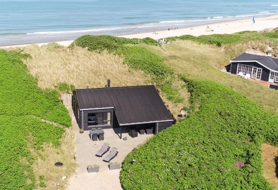 Ferienhaus für 4 Personen, nur 25 Meter bis zum Strand