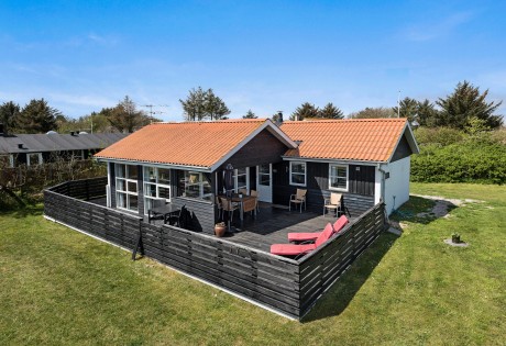 Gemütliches Nicht-Raucher-Haus mit geschlossener Terrasse - Esmark